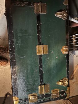 Antique Steamer Trunk