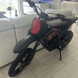 Strike E Bike (BRAND NEW)