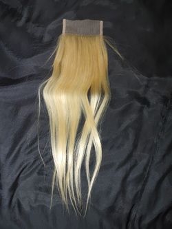 Blond Closure
