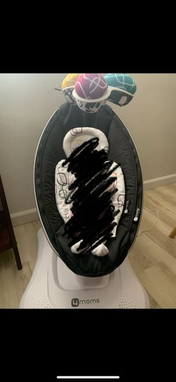 4 mom mamaroo Swing