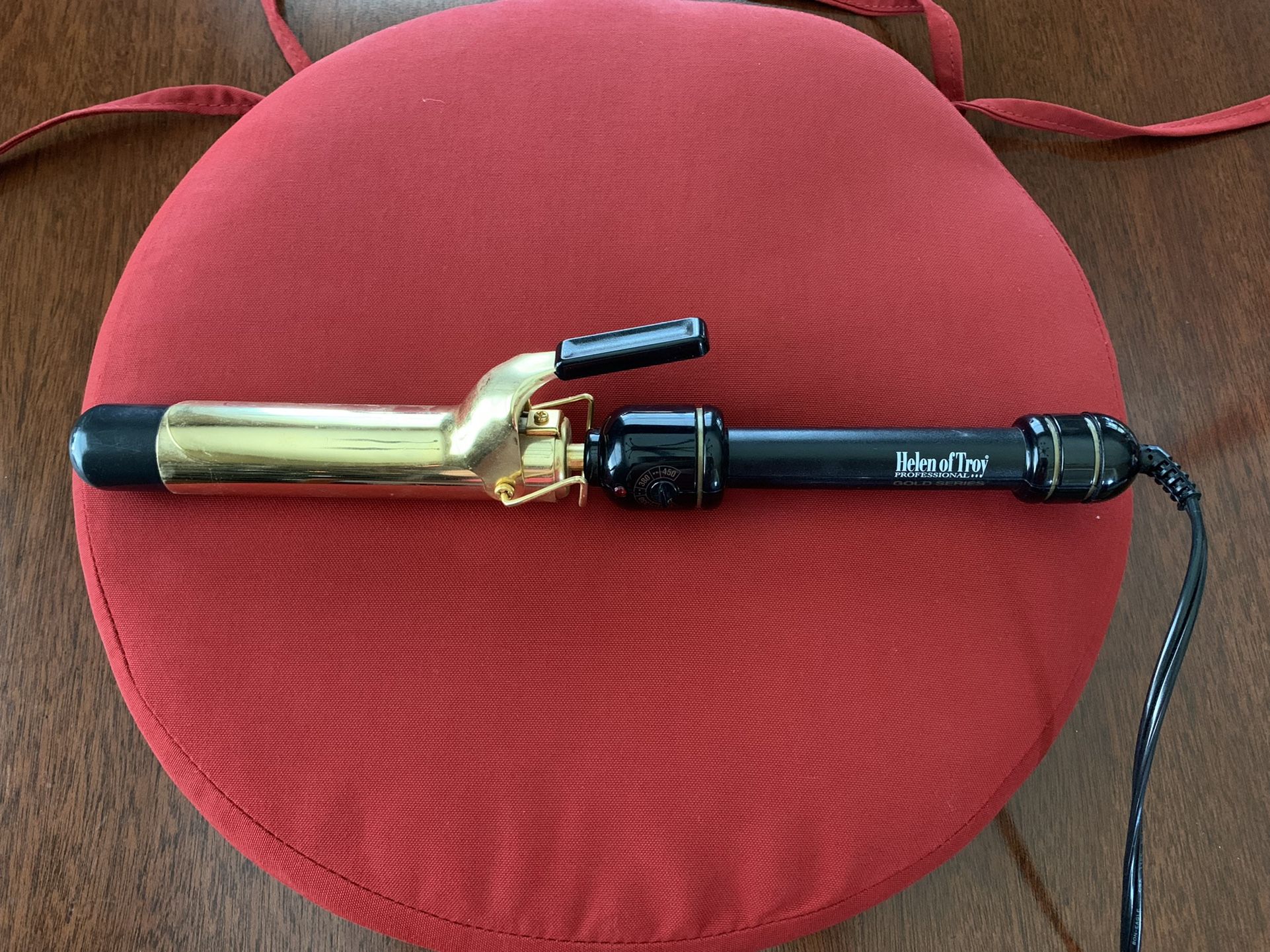 Curling Iron - Helen of Troy Brand