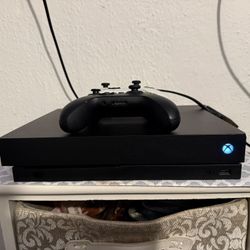 Xbox One X (Everything You See Is Included)