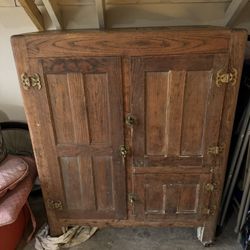 Vintage Ice Box