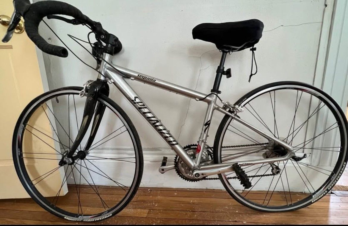 Specialized Sequoia Road Bike (Xs Frame)