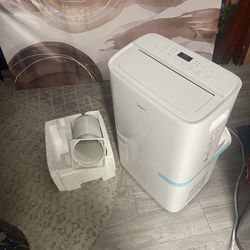 Portable ac 12000BTU SMART Media(2025 model) **blows icy cold with attachments**