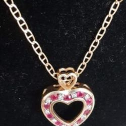 Heart of Real Gold with Rubies & Diamands. Magnificent Design, Quality Crafting & Precious Natural Stones