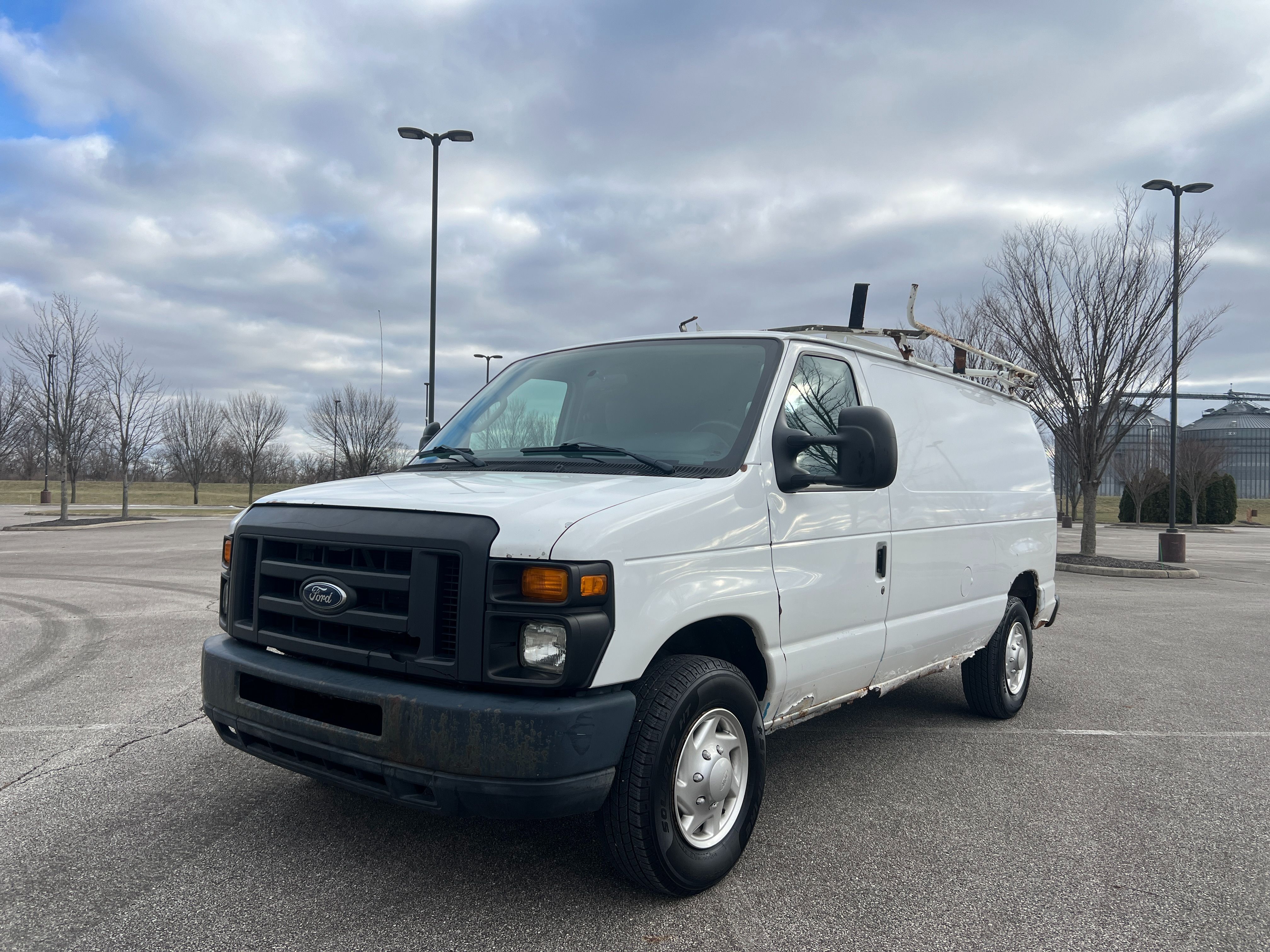 2013 Ford E-250