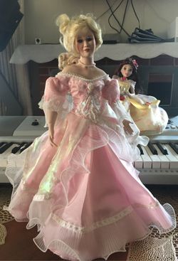 Muñecas de porcelana
