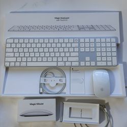 Apple Touch ID Magic Keyboard with Numeric Keypad USB-C White MXK73LL/A with Magic Mouse 2