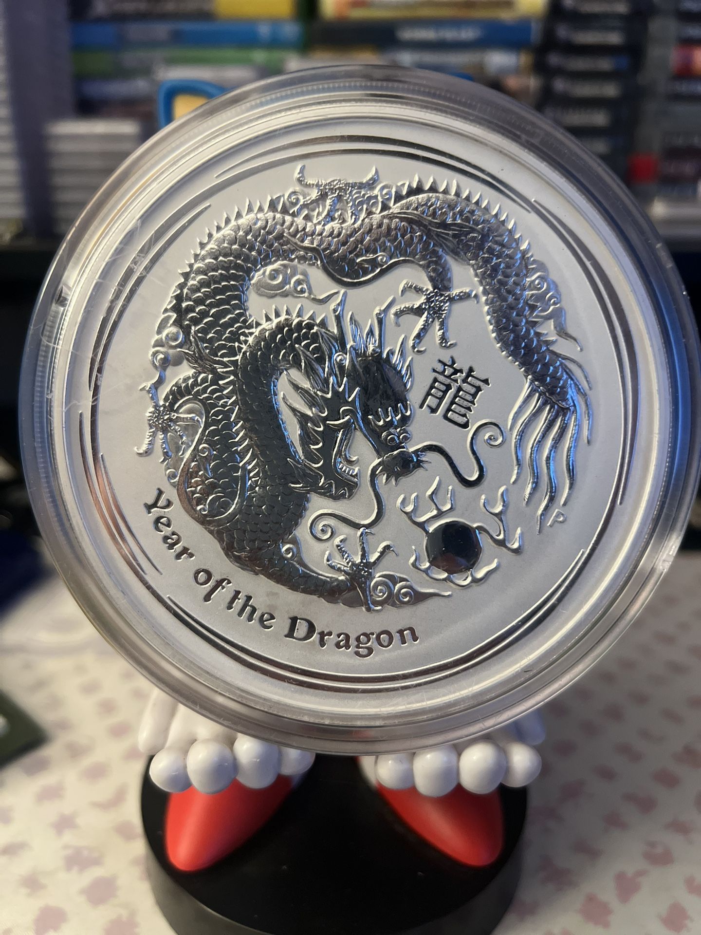 1 Kilo Year Of Dragon Pure .999 Silver Round 2014
