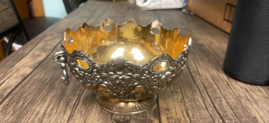 Antique Japanese bowl