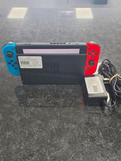 Nintendo Switch with Dock, Joycons and Charger. HAC-001 (01)