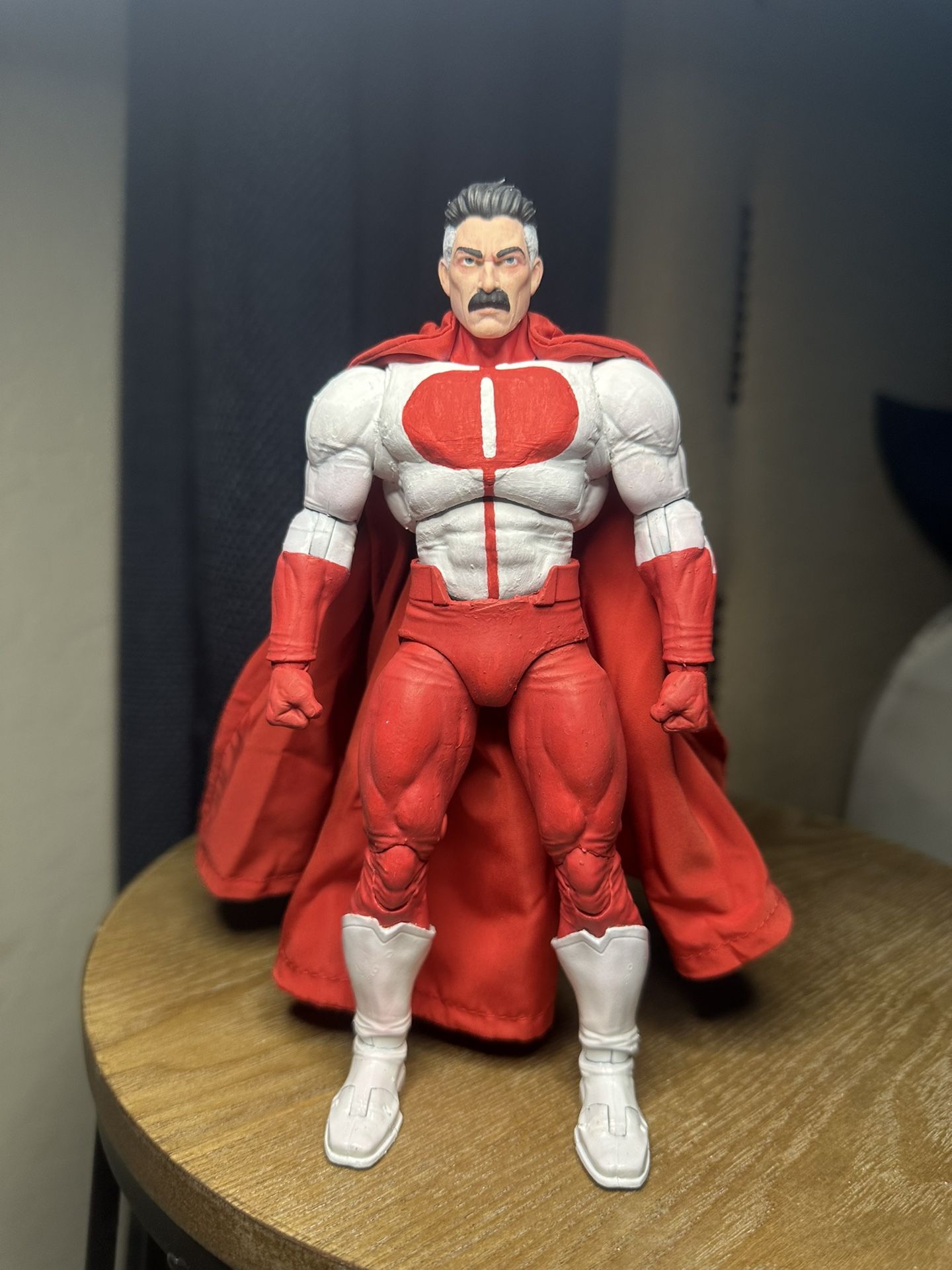 (Read Disc.) 1/12 custom Mcfarlane Toys Omni-Man custom action figure