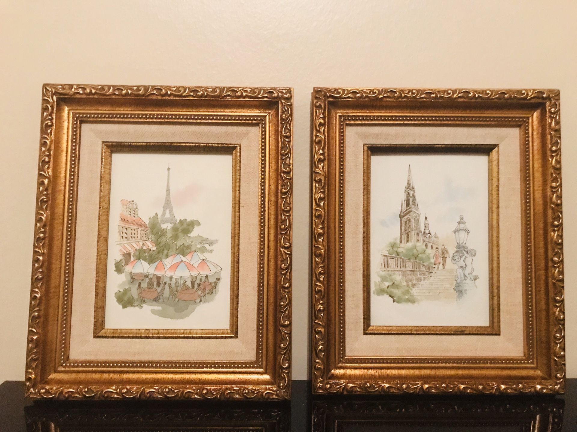 Vnt framed paintings