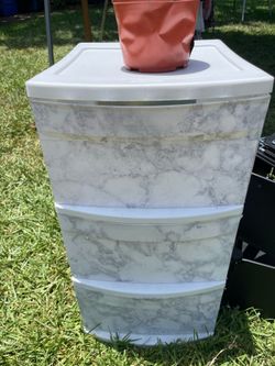 3 drawers storage $7