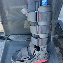 ProCare Xcel Trax Airwalker