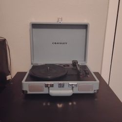 Crosley Cruiser Premiere Record Player With Bluetooth