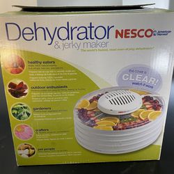 New Nesco FD-37 Food Dehydrator, For Snacks Fruit Beef Jerky American Harvest