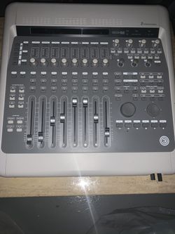 Digidesign 003 Mixer in pristine condition