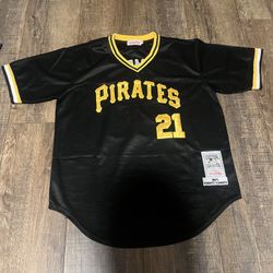 Vintage Roberto Clemente Jersey