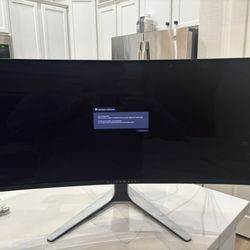 Alienware Curved 34 Inch Monitor