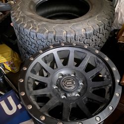 33”  Bf Goodrich 17” Icon Compression Rims 