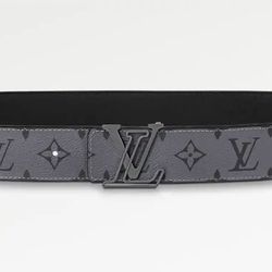 LV Monogram Louis Vuitton Belt Gray