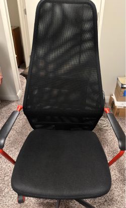 Stylish Home Office Chair with Red Accents