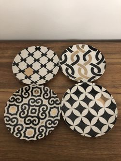 Designer Dessert Plates (set of 4) Embellished with 24k Gold