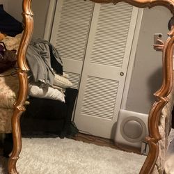 Beautiful antique Italian Mirror