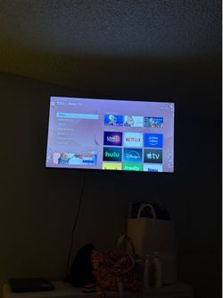 TCL Roku tv 48 inch