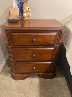 3-Drawer Wood Nightstand