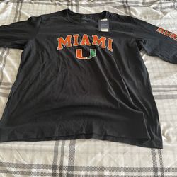 Fanatics long sleeve shirt