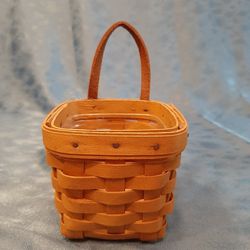 Longaberger 2000 Chives Booking basket w liner