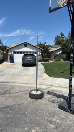 Teatherball post