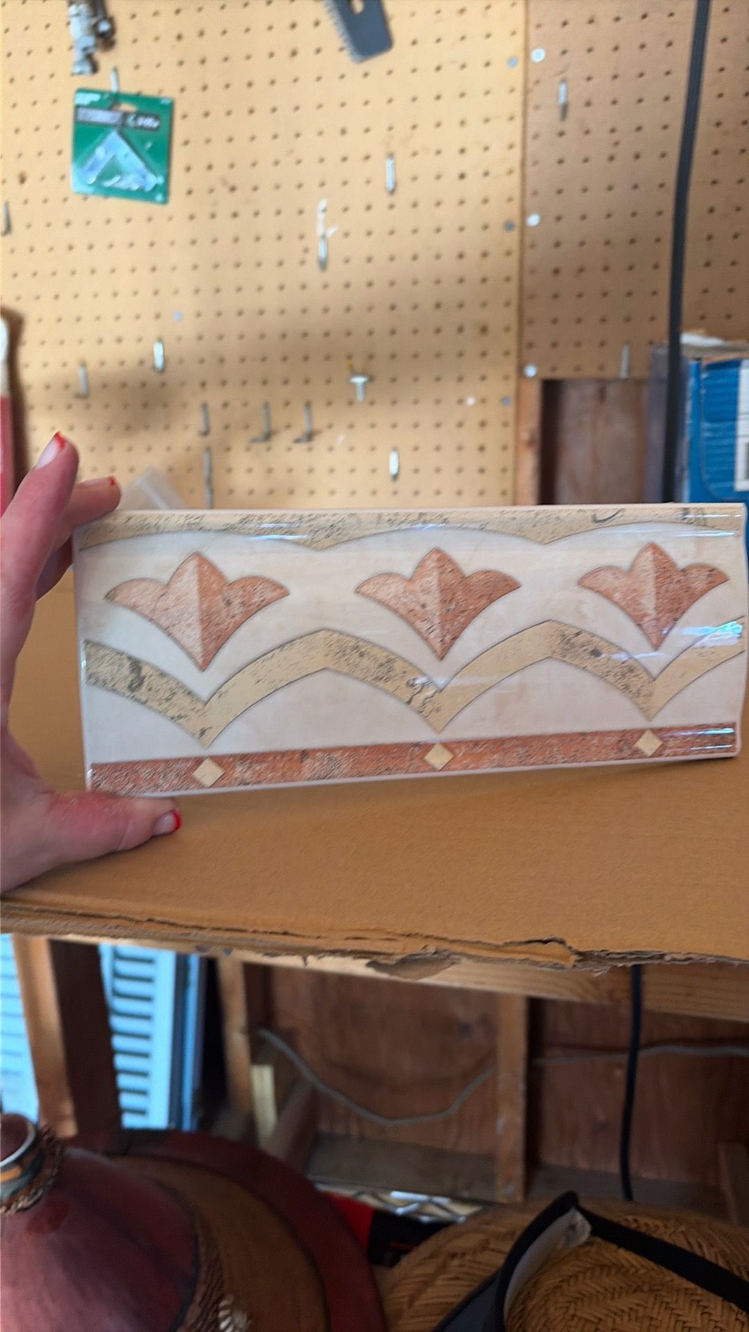 Tiles (trim)