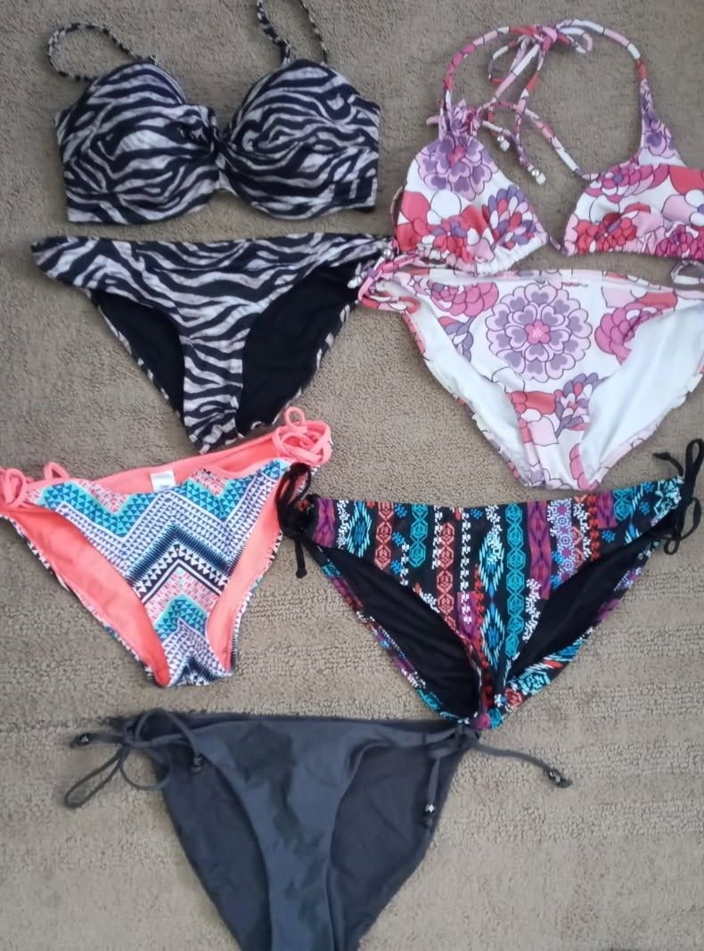 Swim Suits M/L Lot