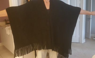 Knit Black cape/poncho/shawl
