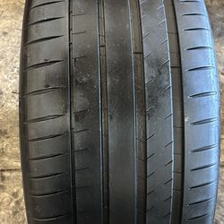 325/35/22 Michelin Pilot Sport 🔥