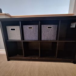 Solid wood 8 cube storage