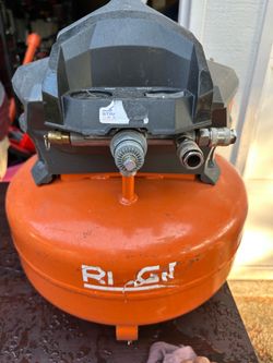 Rigid 6 gal 150PSI 120v