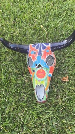Decorative clay bull horns