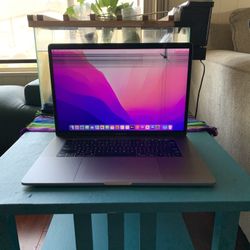 Apple Macbook 15” Laptop 2017 *AS IS FOR REPAIR OR PARTS*