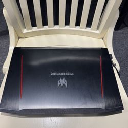 Acer Helios 300 