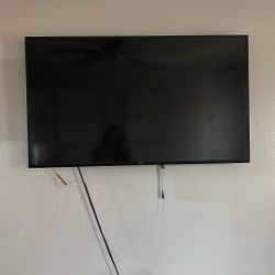 VIZIO TV