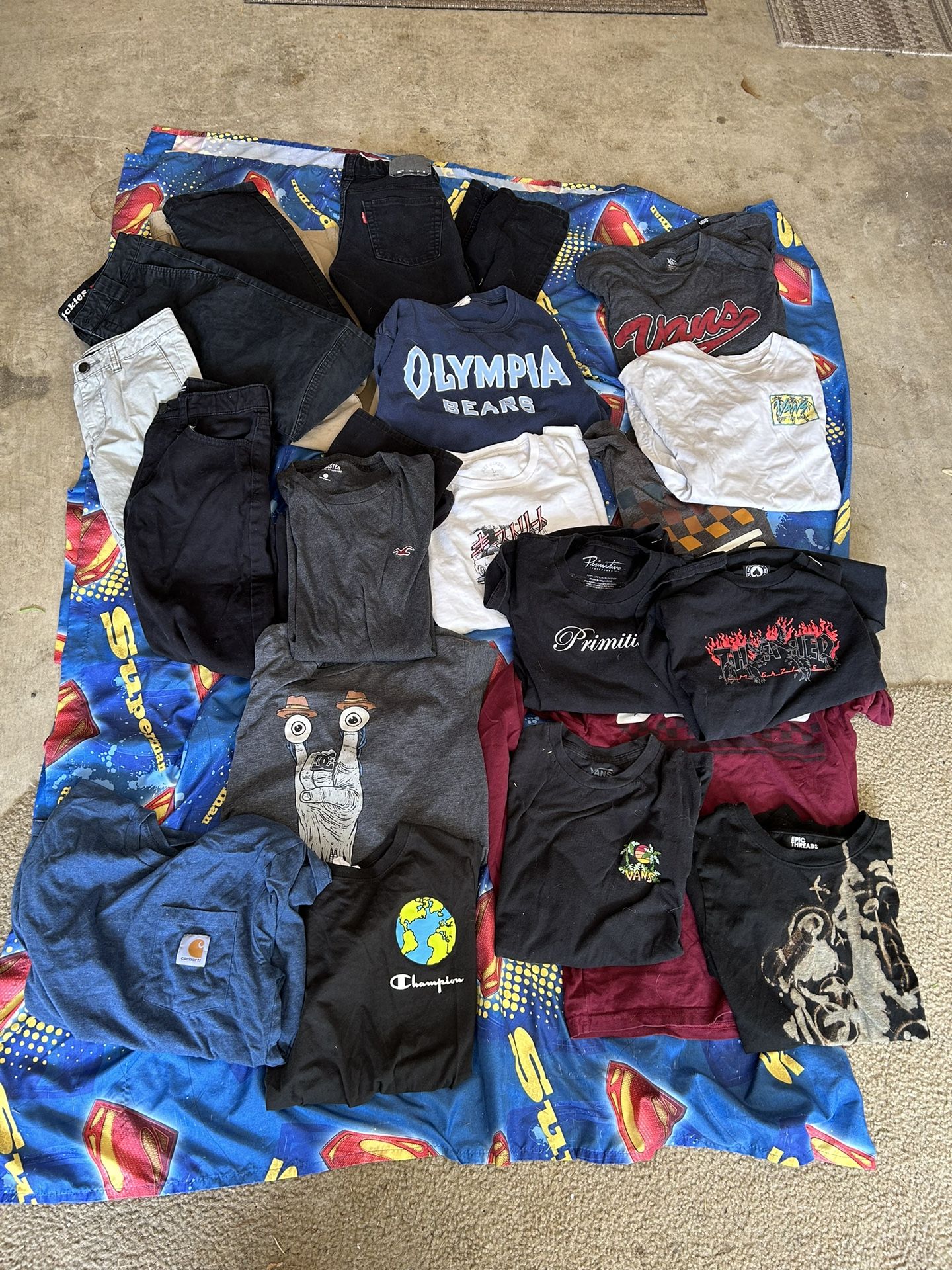 kids t shirts and pants youth size medium-large