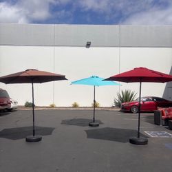 New- New 7.5' Patio Umbrella push button tilt crank open (base sell seperate)