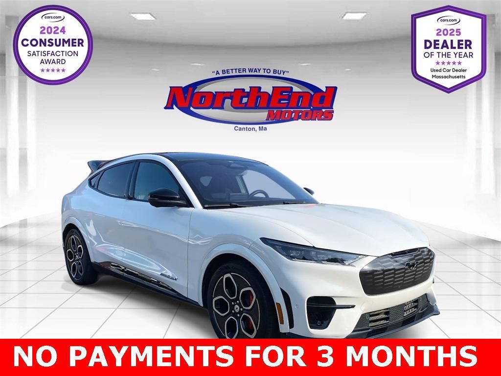 2022 Ford Mustang Mach-E