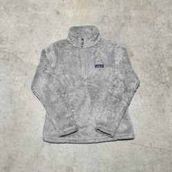 Grey Patagonia fleece pullover S - a warm and comfy 
