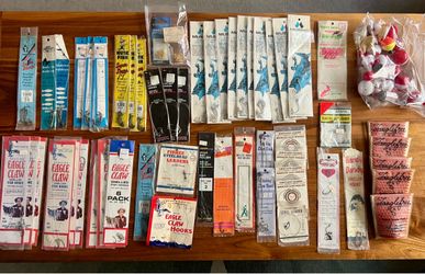 HUGE Lot of Fishing Leaders, Hooks, Bobbers and Jiggers !